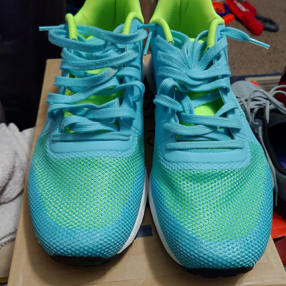 Reebok "Easter" 6000 Classic Instapump Sz 11 yeezy